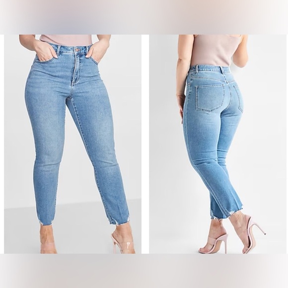 Curvy Super High Waisted Ripped Hem Slim Jeans size 4 R - Picture 1 of 10